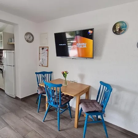 Apartment Dado *